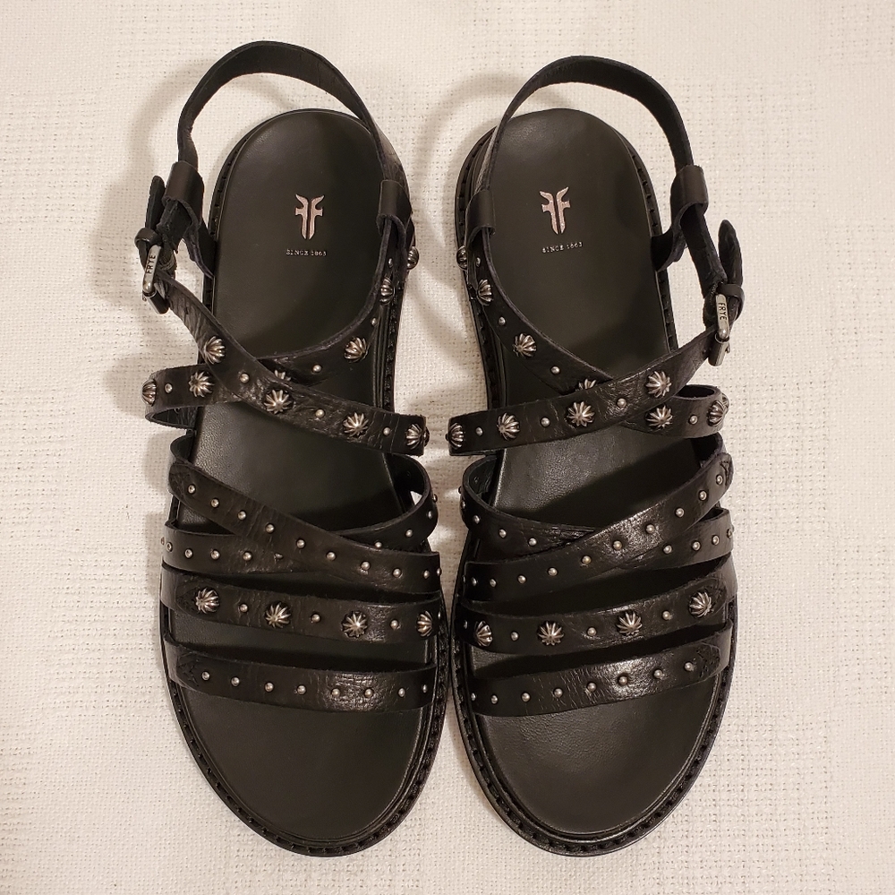 🆕️ FRYE x FREE PEOPLE STUDDED STRAPPY SANDALS